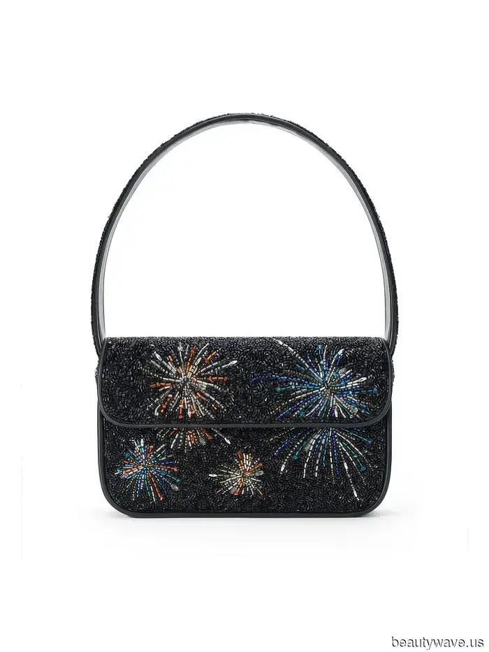 Fondamentalmente, tutto ciò che le persone della moda vogliono in questo momento è perline, e questi sono i loro preferiti.