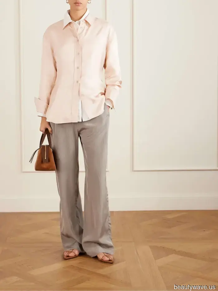 Non Jeans, Non Lino&mdash;Questa È la Tendenza dei Pantaloni Che Sembra Costosa e Rende Ogni Outfit Più Elegante