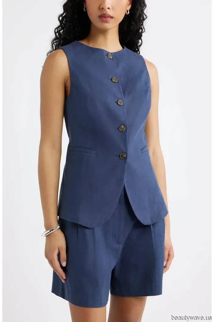8 Distinct Items From Nordstrom's Surprise Sale That Fashion Enthusiasts Are Selecting for More Stylish Closets