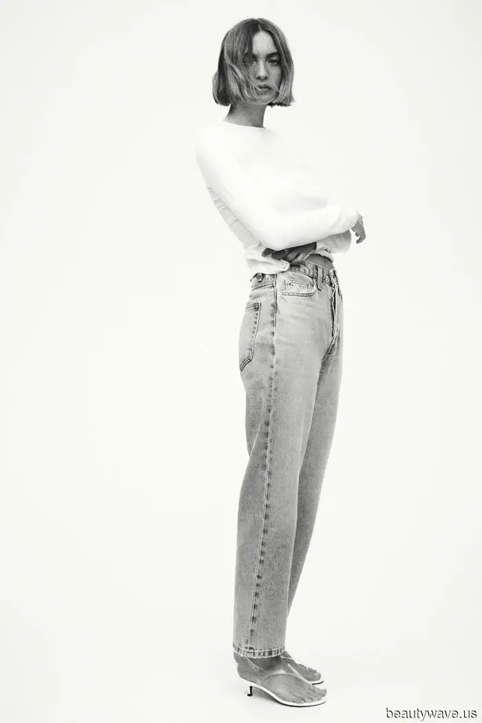 Not White Sneakers, Not Loafers—These Footwear Options are Essential for Enhancing Your Cropped Jeans.