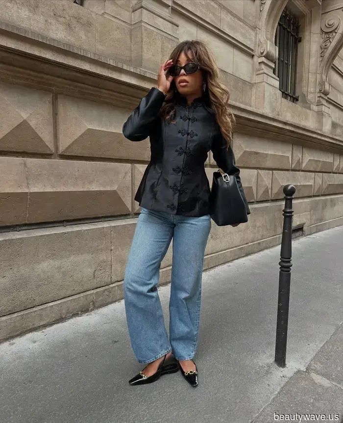 No one rocks jeans quite like stylish Parisians—here are 7 effortless outfits I’m looking to replicate from the French this fall.