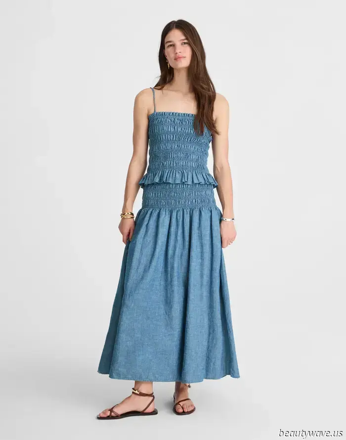 In the Hamptons, Apple Martin sported the skirt trend that shouts "East-End Elite."