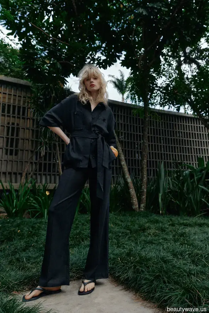 Zara Discreetly Launched a Luxe-Looking Minimalist Collection—9 Items Set to Be Sold Out by May.