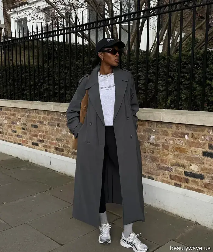 Absolutely, it is feasible to look fashionable while exercising—here are 5 activewear trends set to take over gyms in 2026.