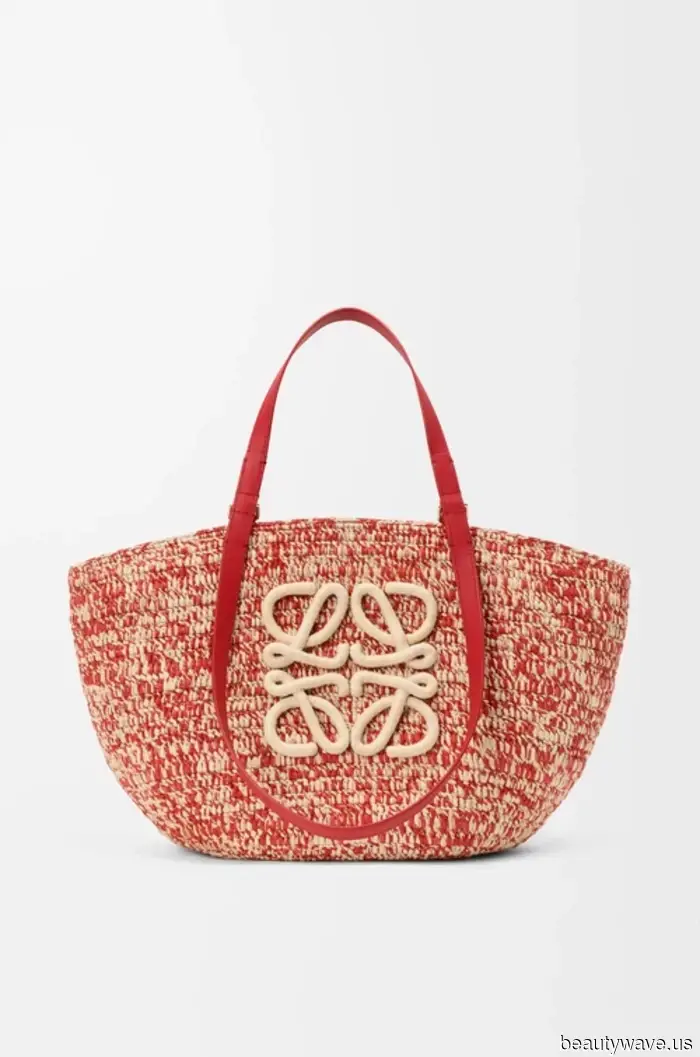 Jeder Modeexperte ist sich einig&mdash;Diese ikonische Sommertasche ist jeden einzelnen Sommer der Inbegriff von Chic.
