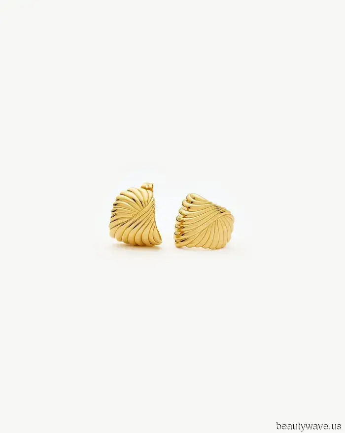 5 combinaciones de minivestido y chanclas simples pero elegantes que estaré usando repetidamente este verano