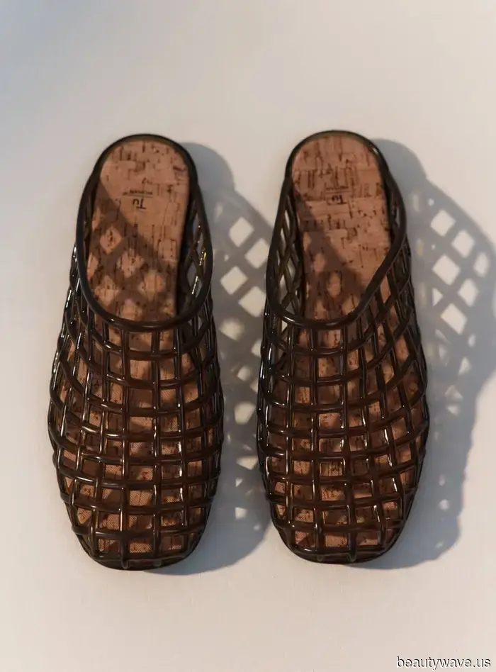 No, non mocassini&mdash;Queste sono le tendenze di scarpe controverse che i meglio vestiti della moda stanno indossando questa primavera