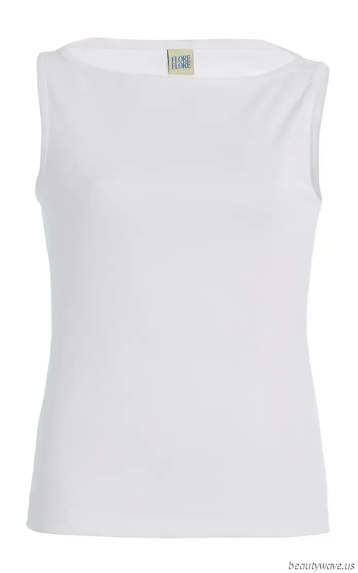 '90s Minimalism Defines My Summer Style—Here’s My Capsule Closet.