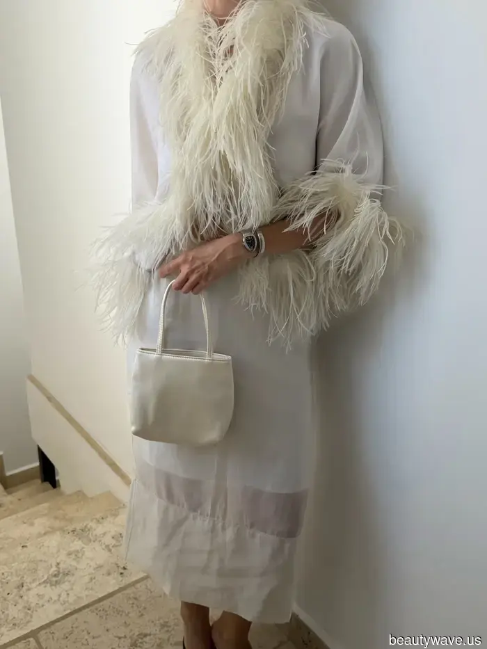Fashionable women understand that donning this color from head to toe is incredibly stylish this summer.