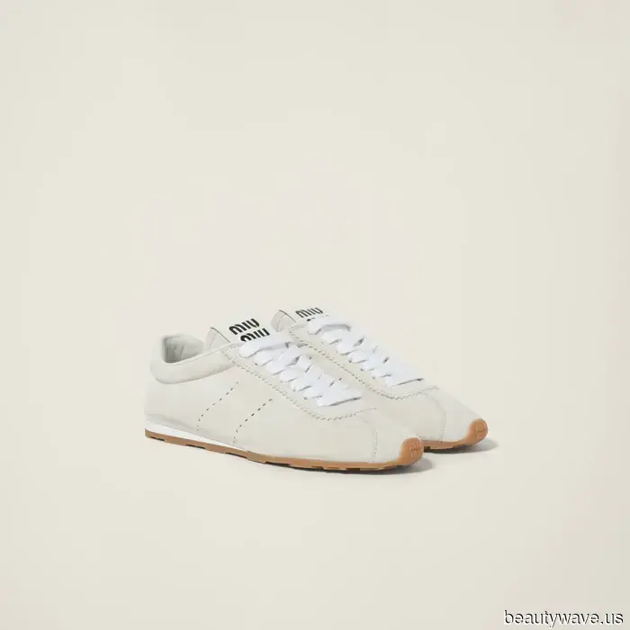 6 Stylish, Effortless Airport Outfits That Always Look Great