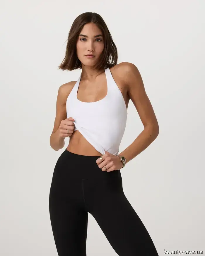 Kaia Gerber und Vuori haben gerade eine von den 90er- und frühen 2000er-Jahren inspirierte Activewear-Kapselkollektion herausgebracht, und sie ist so…
