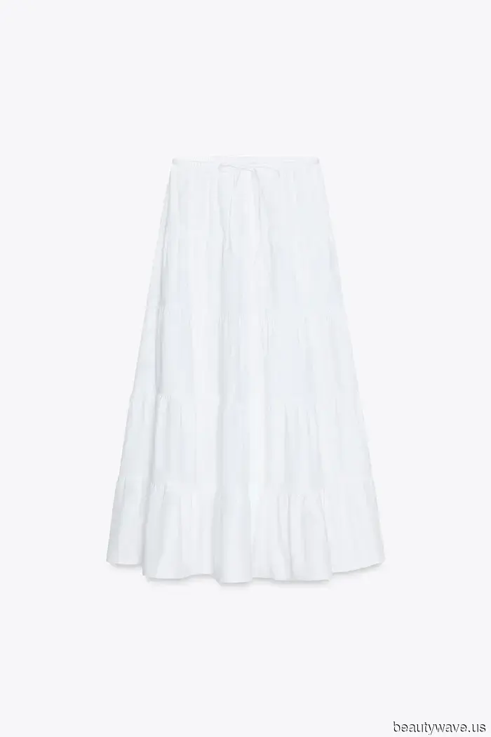 Это летняя форма, которую носит крутая молодежь поколения Z в Лос-Анджелесе вместо шорт и майки.