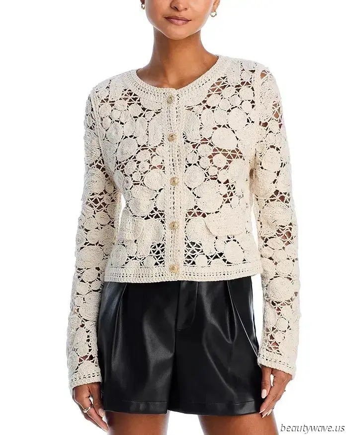 The stylish summer shirt trend that fashion enthusiasts are pairing with jeans is close to selling out everywhere.