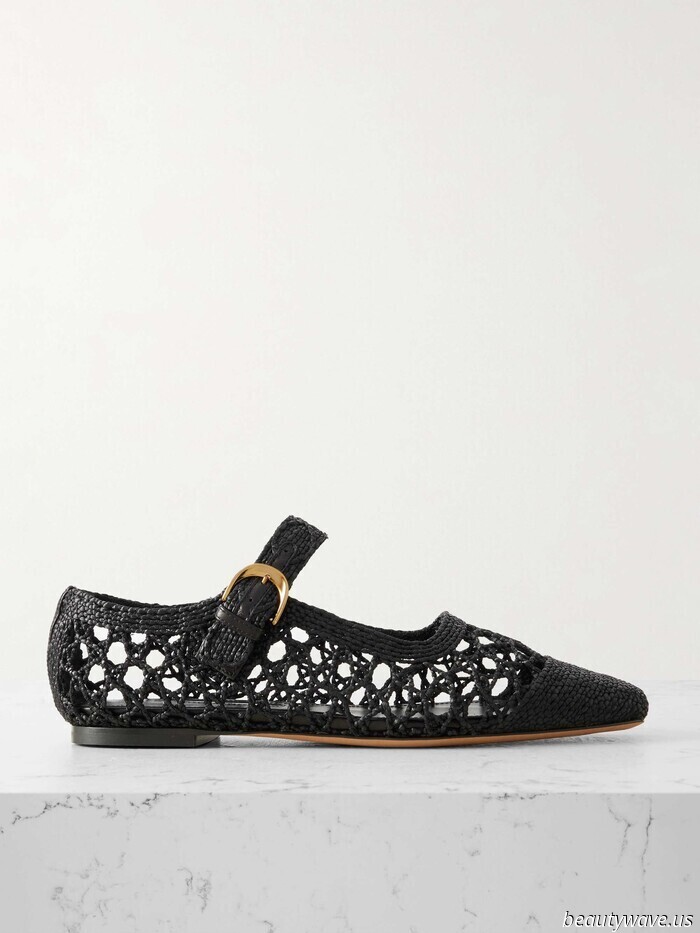 Not a Ballerina, Not a Sandal: If You're Sporting This Particular Flat-Shoe Trend, I'm Aware You Possess Great Style.