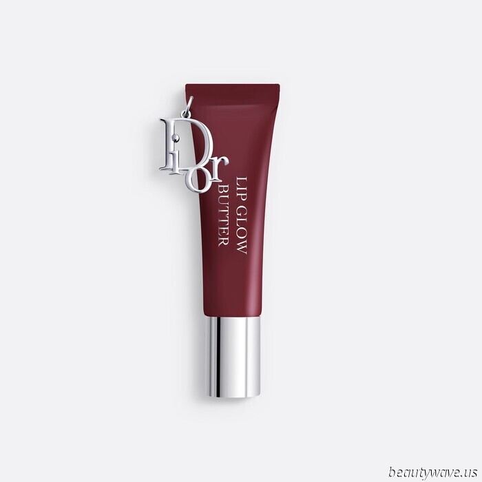 Dior has just refreshed its iconic Backstage makeup collection and revamped this celebrity-favored blush that went viral on TikTok.