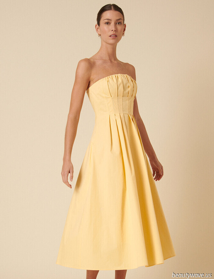 Certainly, black dresses are classic, but those with excellent taste are opting for elegant styles in these lovely colors this...