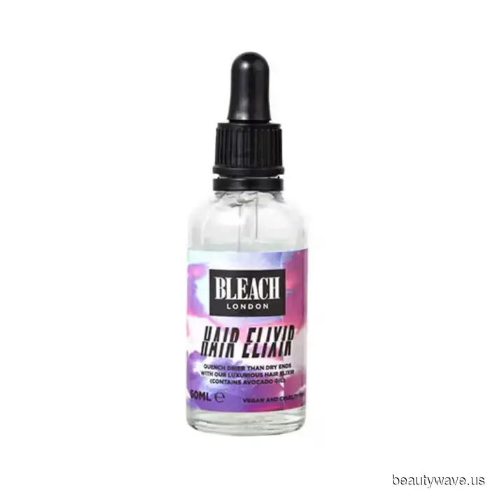 Candles, Concealer, and Comparison Culture—The Jagger Sisters Have Revealed Their Top Beauty Tips.