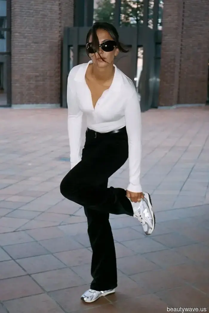 5 Facili Outfit Estivi per l'Aeroporto da Indossare con le Sneakers
