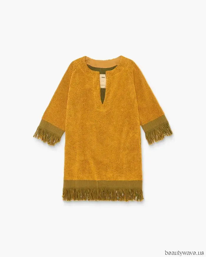 I work in fashion—here are the chic items I consistently include in my suitcase for a warm-weather getaway.