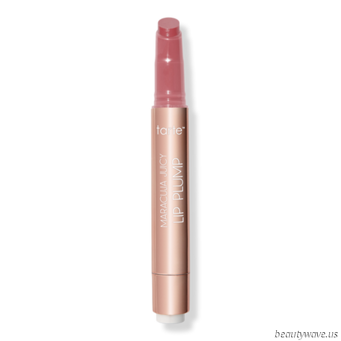 Carrie Bradshaw (a.k.a. Sarah Jessica Parker) has just shared this TikTok-famous lip product on her Instagram.