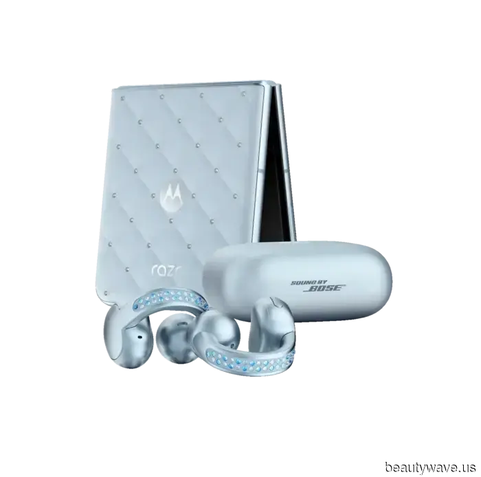 Paris Hilton's Universe: Her Pink Motorola Razr, Preferred Y2K Styles, and the Significance of 11:11 Media to Her