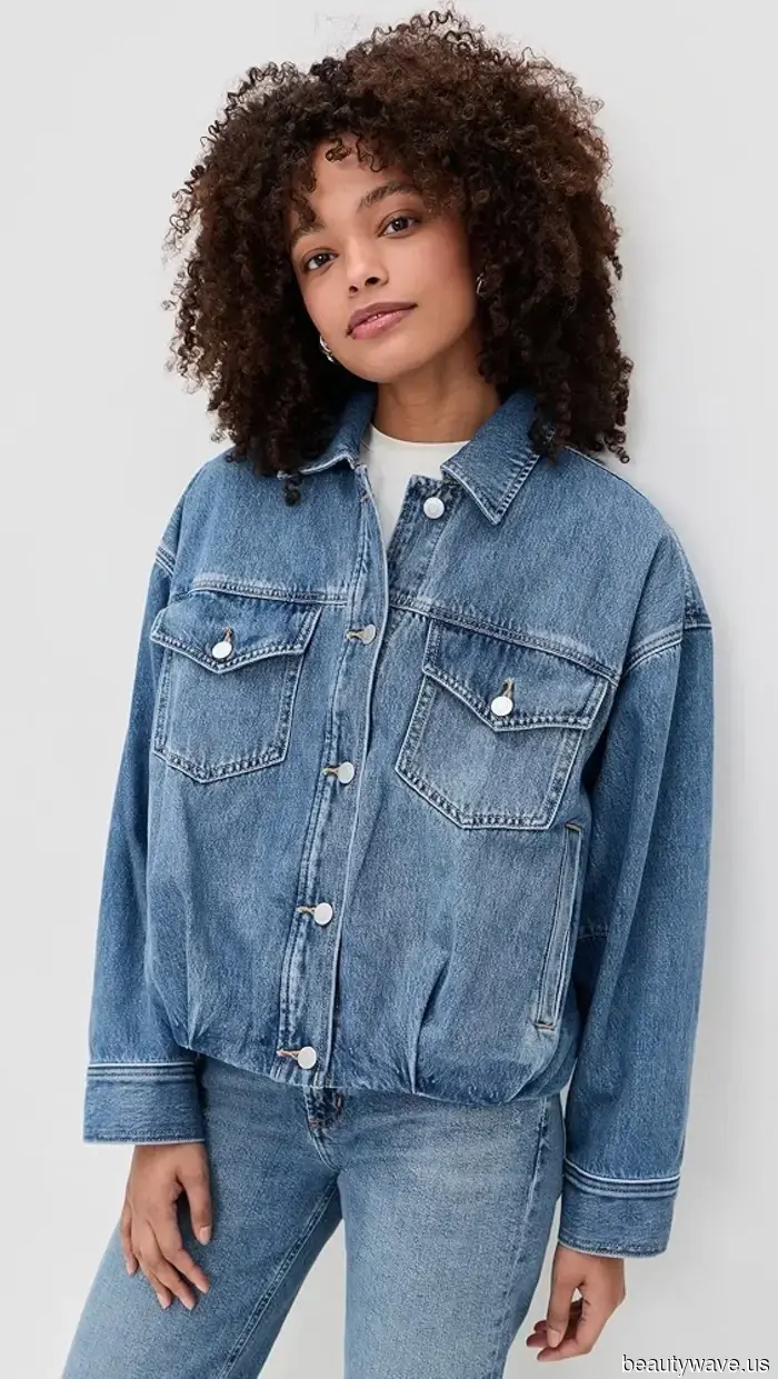 Lindsay Lohan understands that this will forever be the trendiest way to sport a denim jacket associated with millennials.