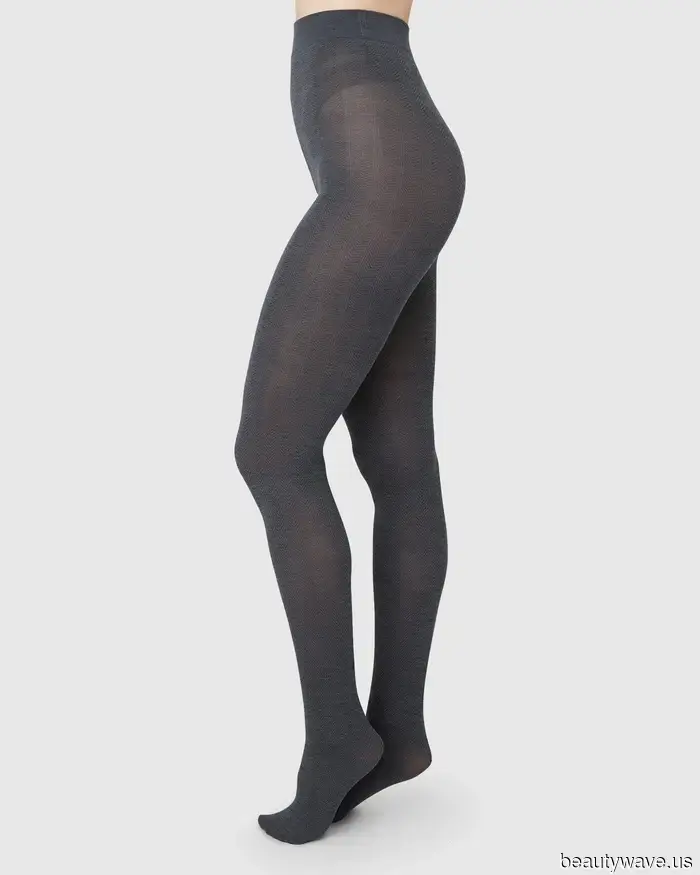 Убирайтесь, черные колготки&mdash;самые стильные люди, которых я знаю, носят этот дорогой оттенок вместо них