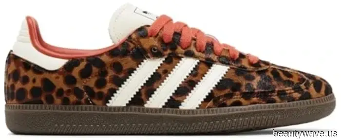 My mom is purchasing more clothing and beauty items on Amazon—I've shared these selections with her for October's Prime Day.