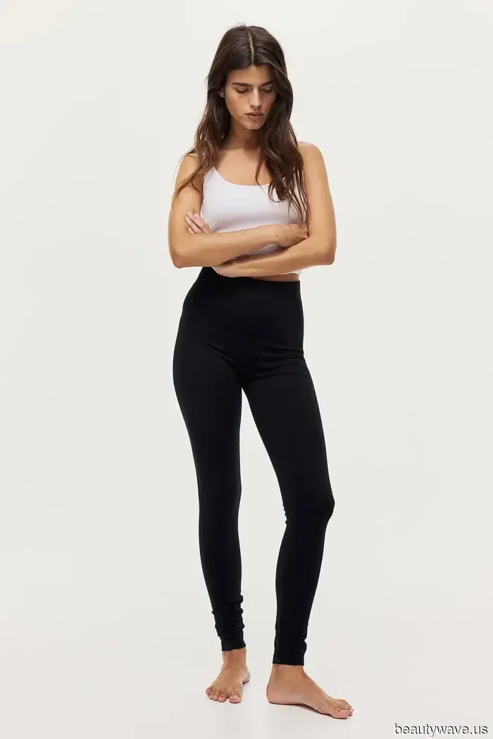 Pause die Trainer&mdash;Das ist der von kleinen Mädchen genehmigte Schuhtrend, den man diese Saison mit Leggings tragen sollte.