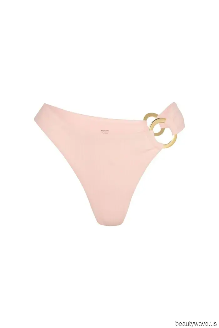 Editors Often Gatekeep This Bikini Brand—4 Outfits I Tried On and Need to Discuss