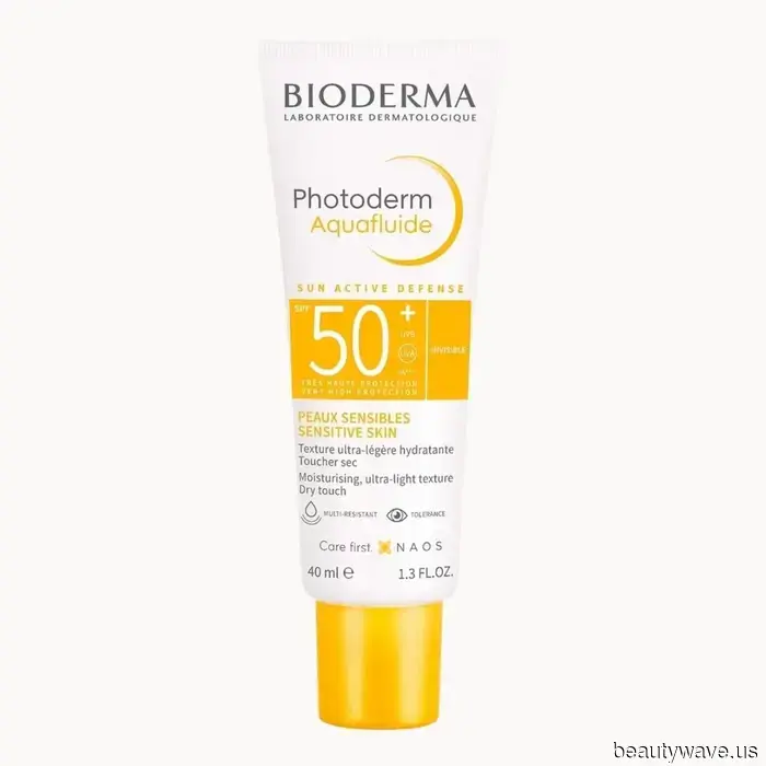 Every stylish Parisian I’m familiar with swears by one of these French pharmacy sunscreens.