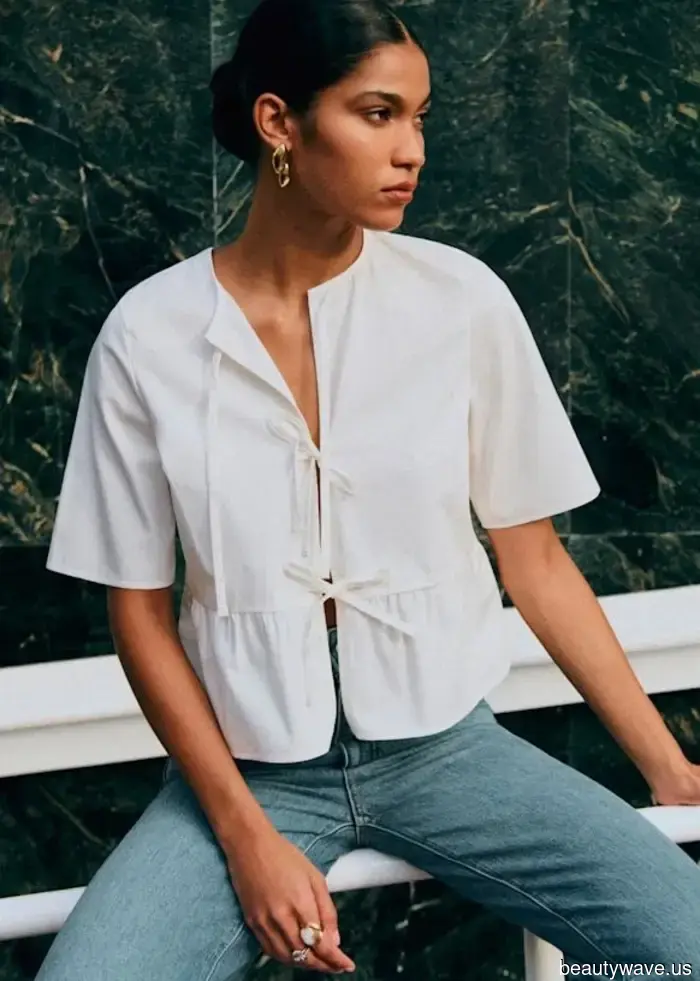 Se indosserai jeans quest'estate, ecco 5 modi approvati dalle It-Girl per abbinarli.