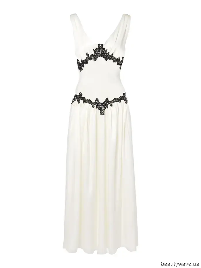 A Blush Wiederhoeft Outfit and a "Haunted Saloon" After-Party Made This California Wedding Unforgettable…