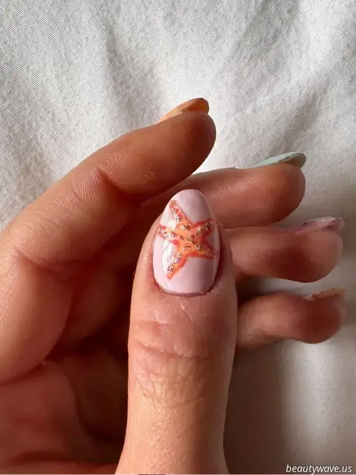 I've noticed that this summer nail trend has pushed the classic French manicure aside.