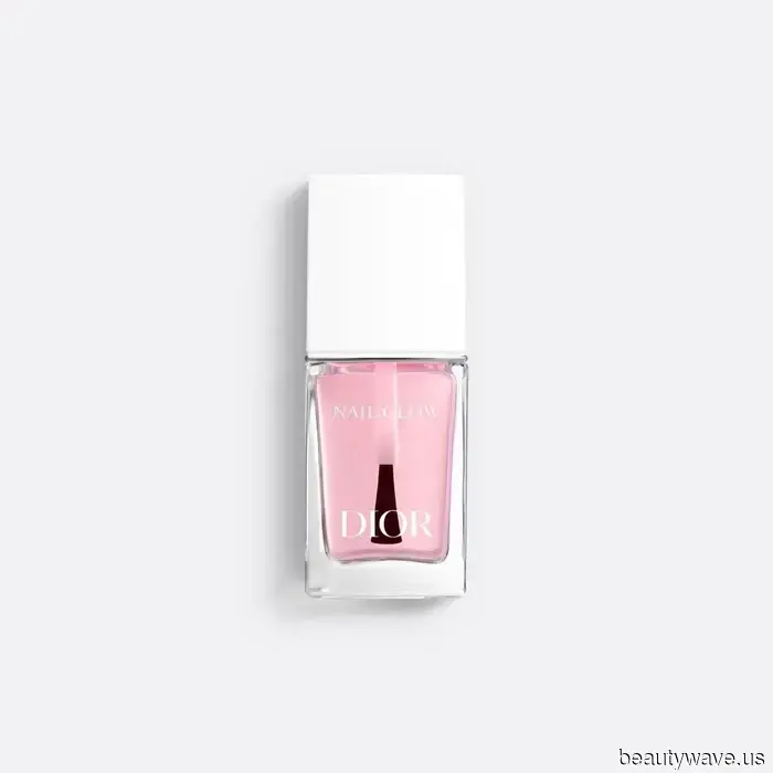 No, not Milky—this summer, fashion enthusiasts will opt for this subtle pedicure trend instead.