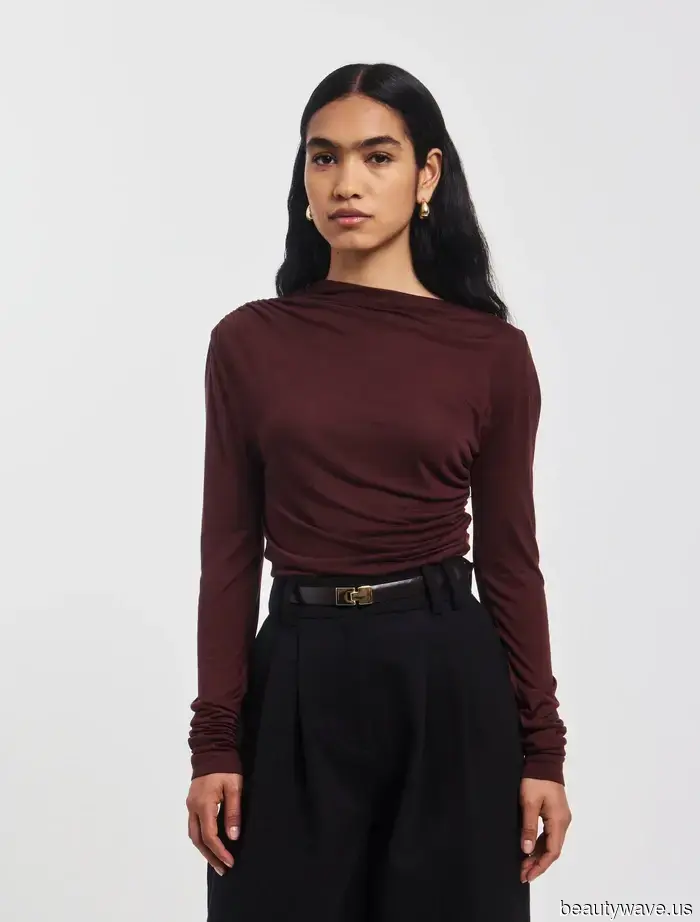 As a Fashion Editor residing in Paris, here are 7 stylish color trends for 2026 that I've noticed throughout the city.