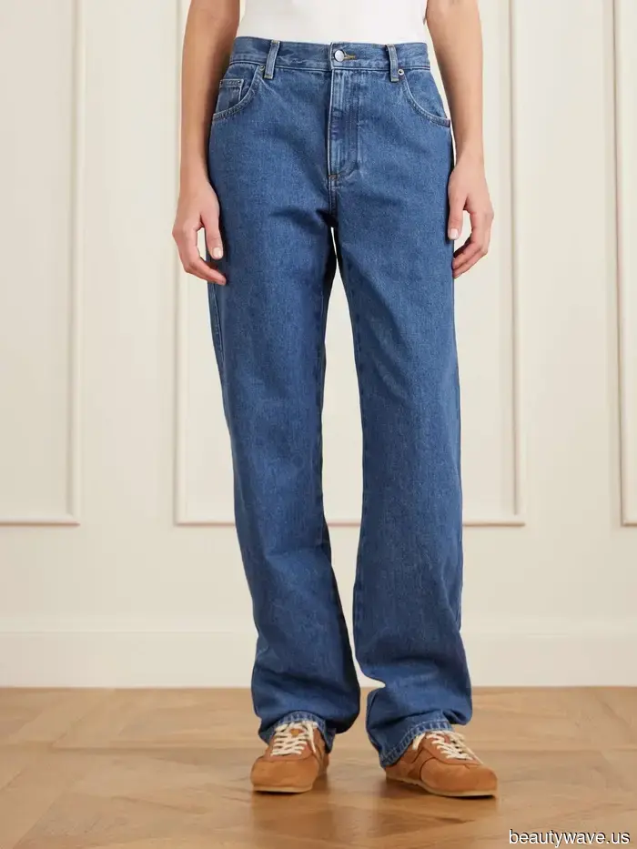 5 Stylish Ways to Style Autumn's Favorite Jeans and Loafers Combination
