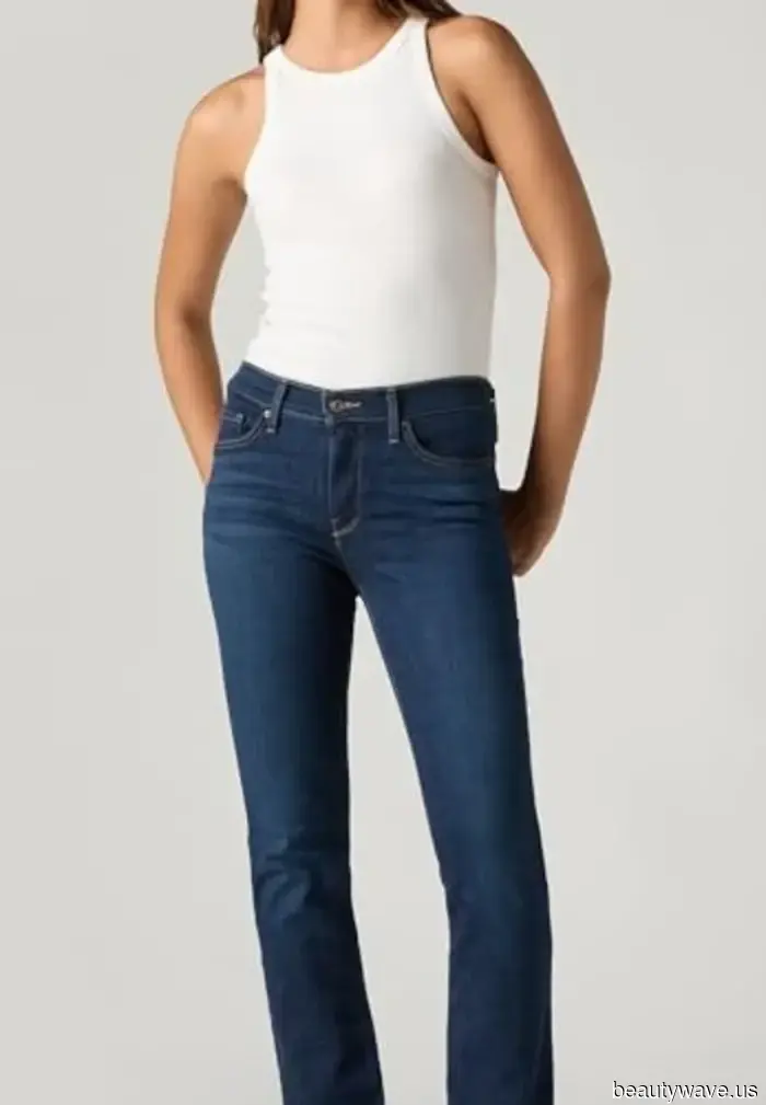 Ho chiesto a una chic donna francese cosa sta comprando su Amazon Prime Day&mdash;9 eleganti acquisti nel suo carrello