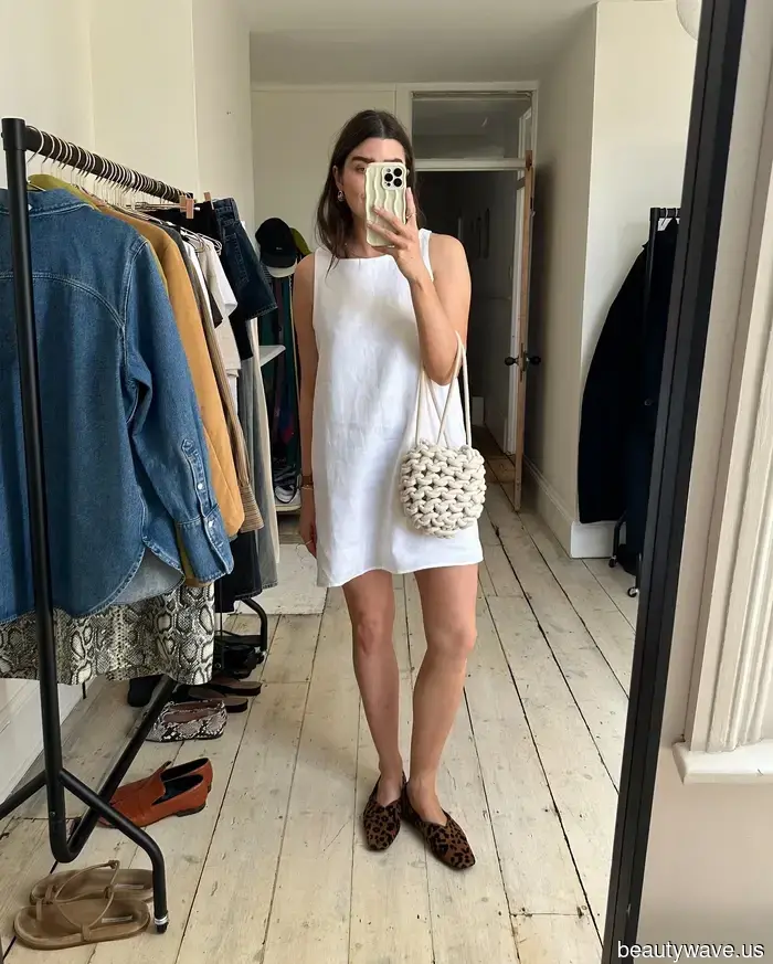 Just so you know: Fashion enthusiasts all over Europe are currently repeatedly embracing this elegant dress style.