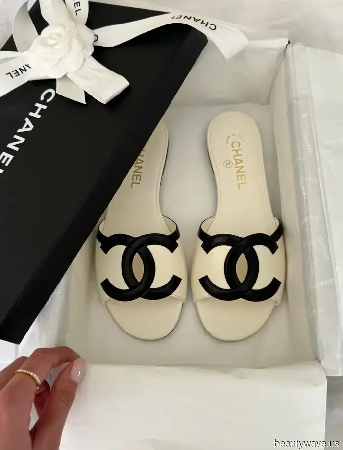 9 Sandalias de lujo que la gente de moda está usando para elevar sus atuendos de verano