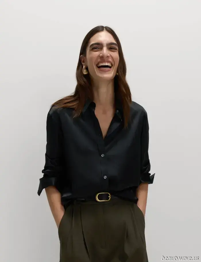 For a stylish look with jeans, skirts, or trousers, this elegant top is always the perfect choice.