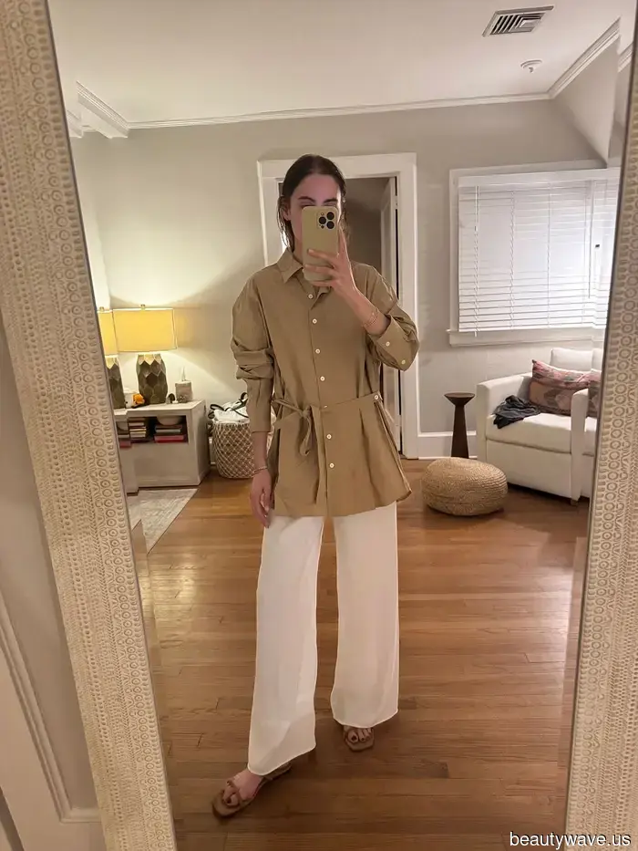 Soy una mamá fashion que trabaja en Nueva York&mdash;Estos son los tops elegantes que uso con jeans y pantalones.