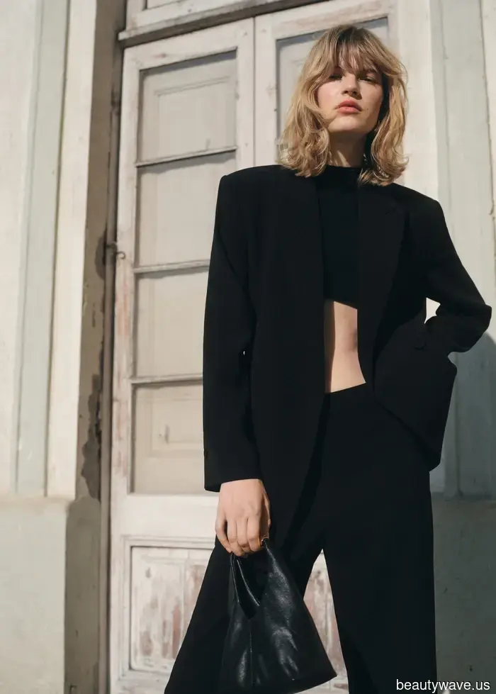 If your denim drawer is overflowing yet you still feel like you have nothing to wear, you should check out this clear alternative.