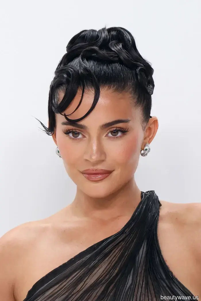 Dall'era King Kylie agli Oscar 2026, questi sono i migliori look di bellezza di Kylie Jenner di sempre
