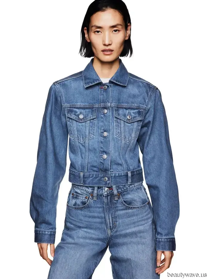 The Gap collection by Victoria Beckham has officially launched—9 stylish basics are already flying off the shelves.