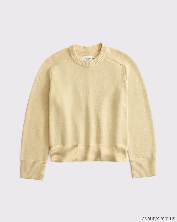 8 Items, 15 Looks: Exploring My Anti-Trend Summer Capsule Wardrobe