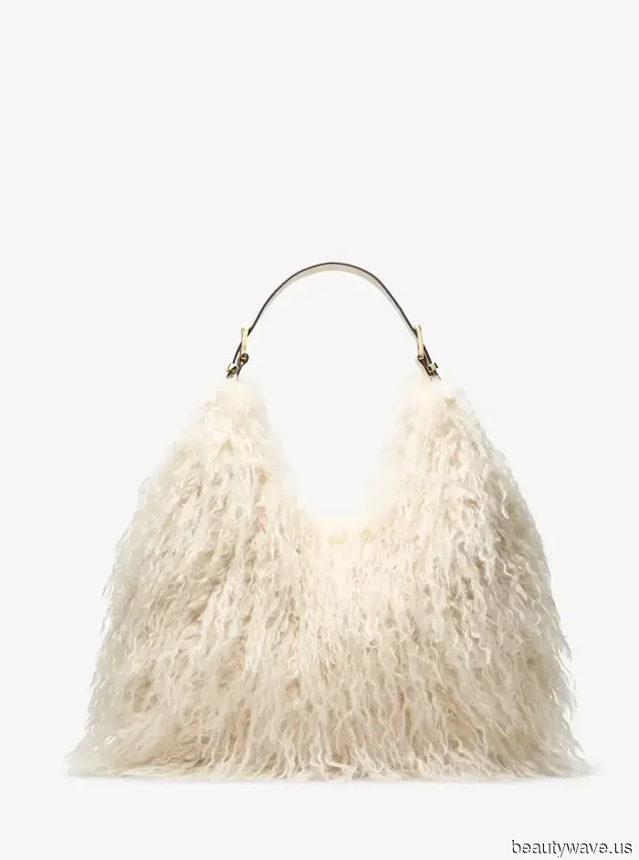 Diese 5 lustigen Handtaschen-Trends werden das Geheimnis hinter jedem großartigen Outfit in diesem Herbst sein.