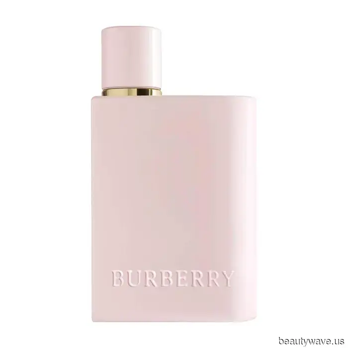 Apologies, Cherry! The trendiest new fragrances have chosen blackberry as the top fragrance note for fall.