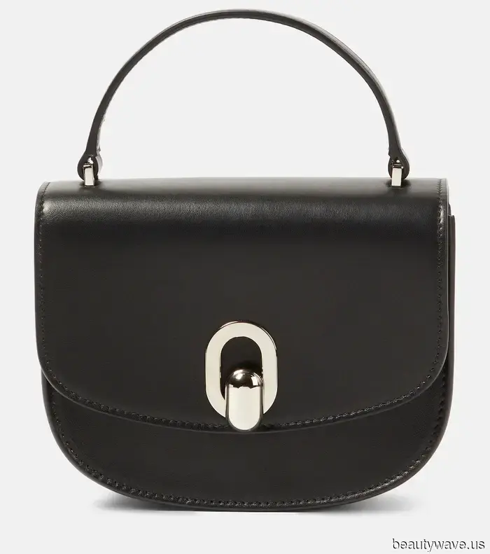 I Can Instantly Recognize a Fashionable Individual by This Elegant, Timeless Bag—And It's Currently Discounted.