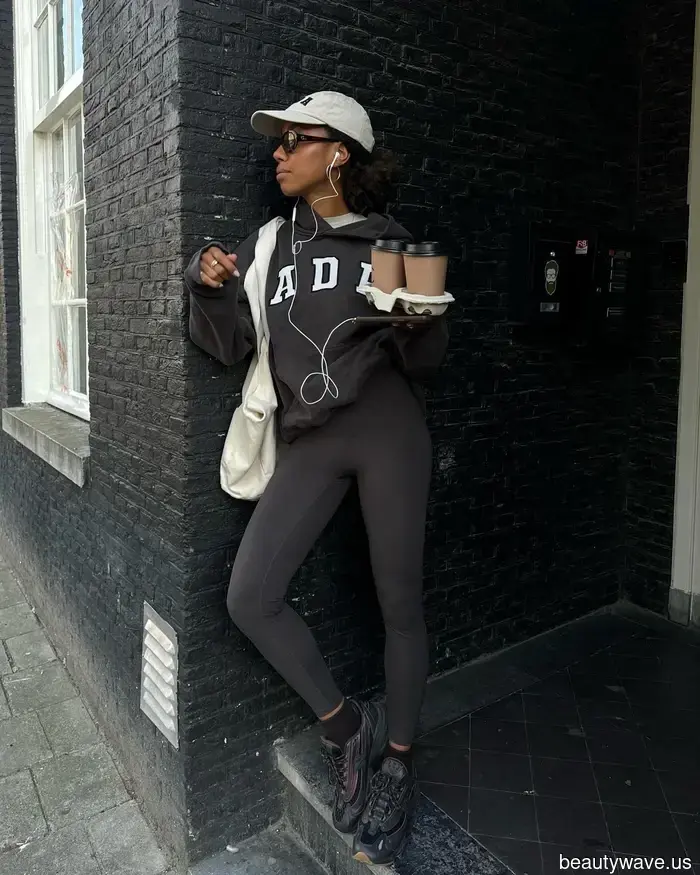 It's a fact: These 5 stylish leggings trends have me overlooking my jeans this fall.